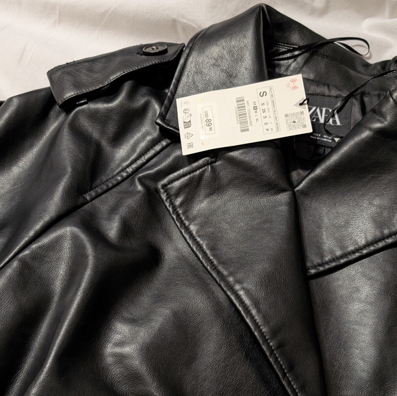 Zara OVERSIZED CROPPED FAUX LEATHER TRENCH - Picture 6 of 8